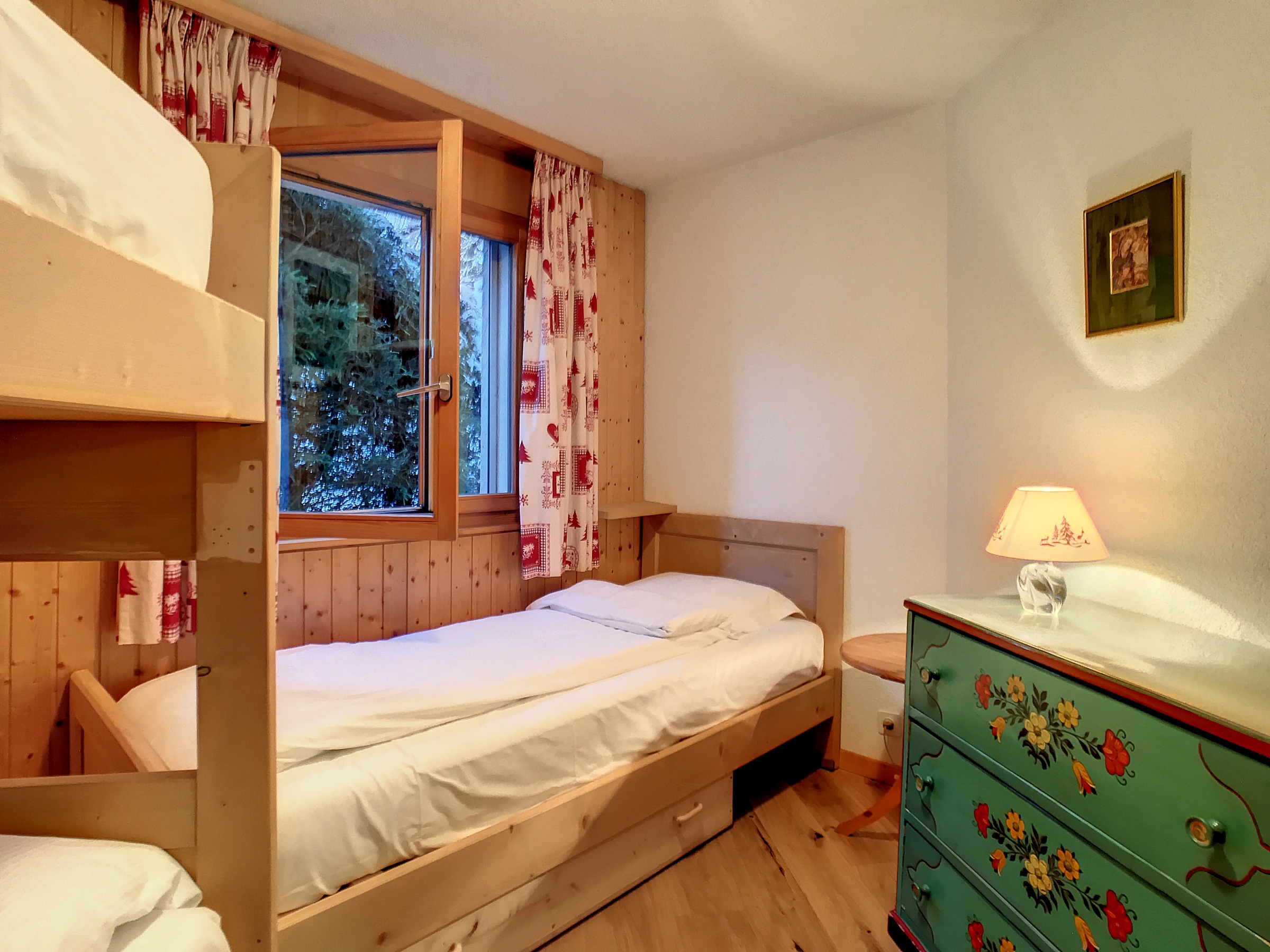 Andrea052chambres-1702653665_1702654627_54686_8c62b3a Andrea052chambres-1702653665_1702654627_54686_8c62b3a