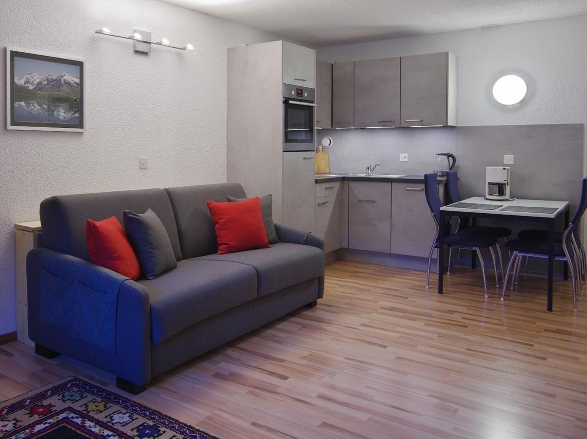 Wohnraum & Küche Wohnraum & Küche