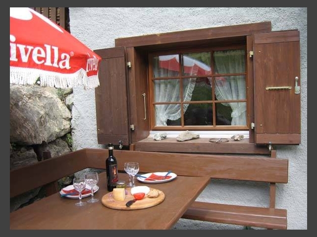 14 Esstisch Terrasse Süd-West 14 Esstisch Terrasse Süd-West