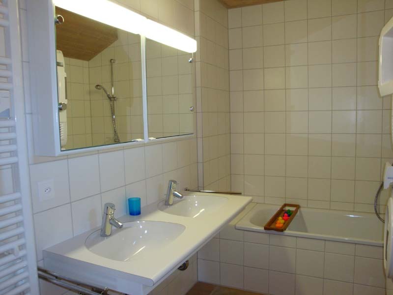 Bad Zimmer 1 Bad Zimmer 1