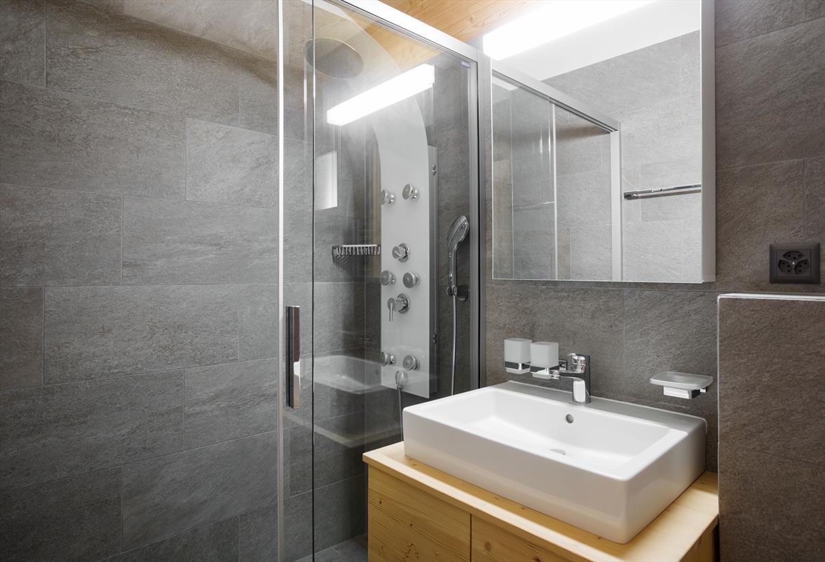 Douche + WC Douche + WC