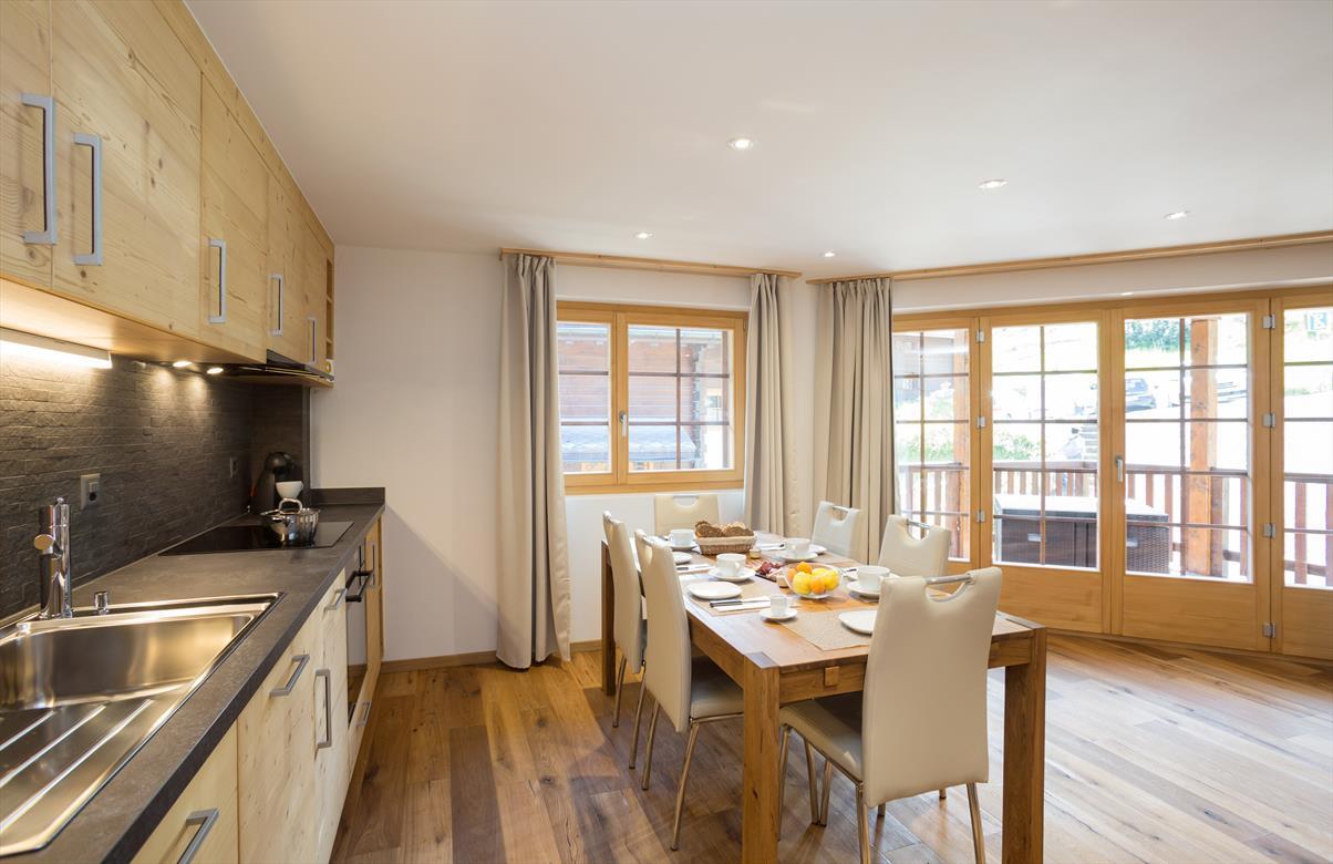 Coin à manger + Cuisine Coin à manger + Cuisine