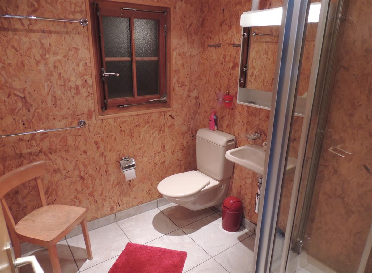 Dusche und WC Dusche und WC