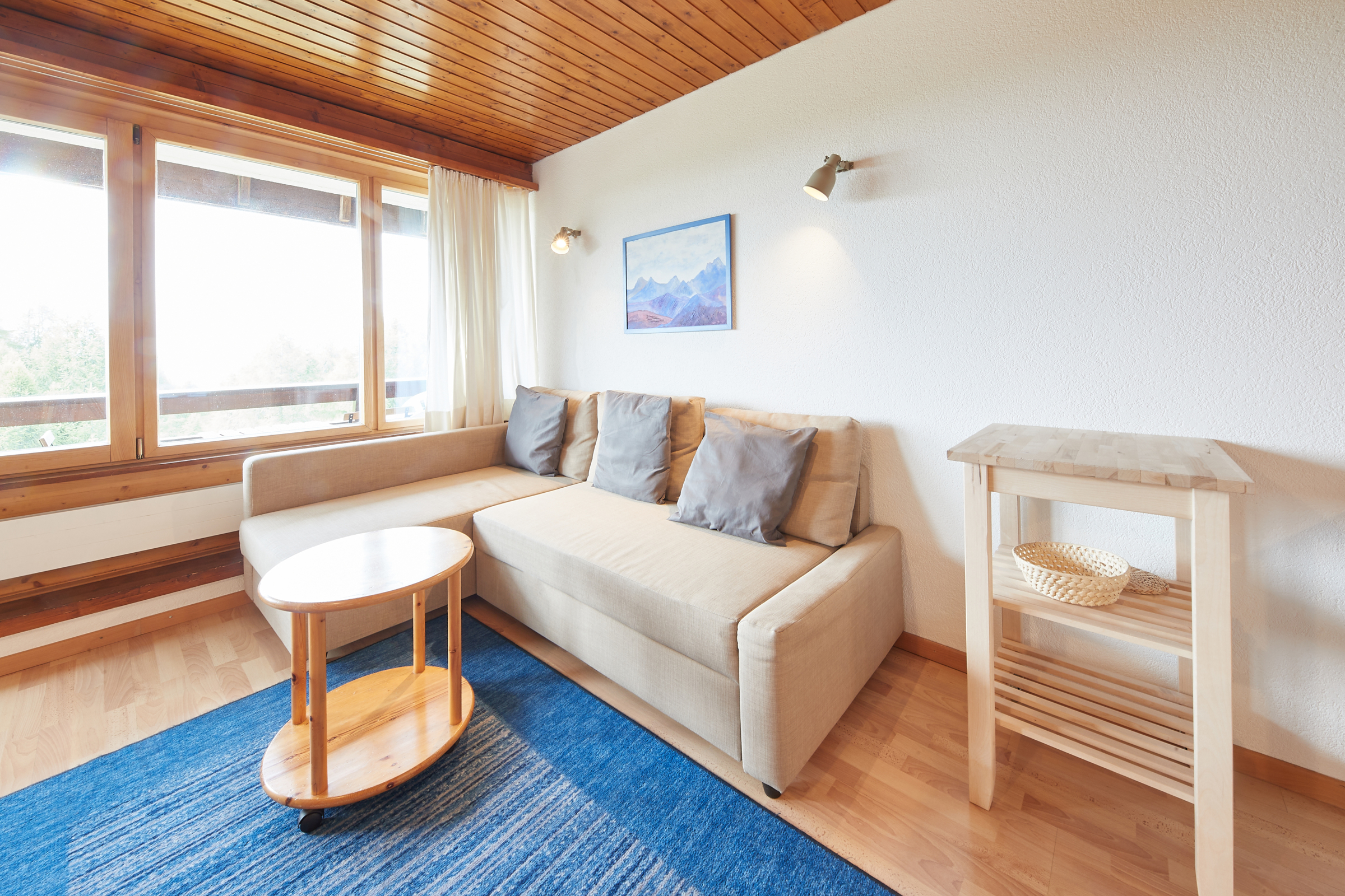 b77d4c88-3fa0-4b2d-b4d6-ecdc39242be8 b77d4c88-3fa0-4b2d-b4d6-ecdc39242be8