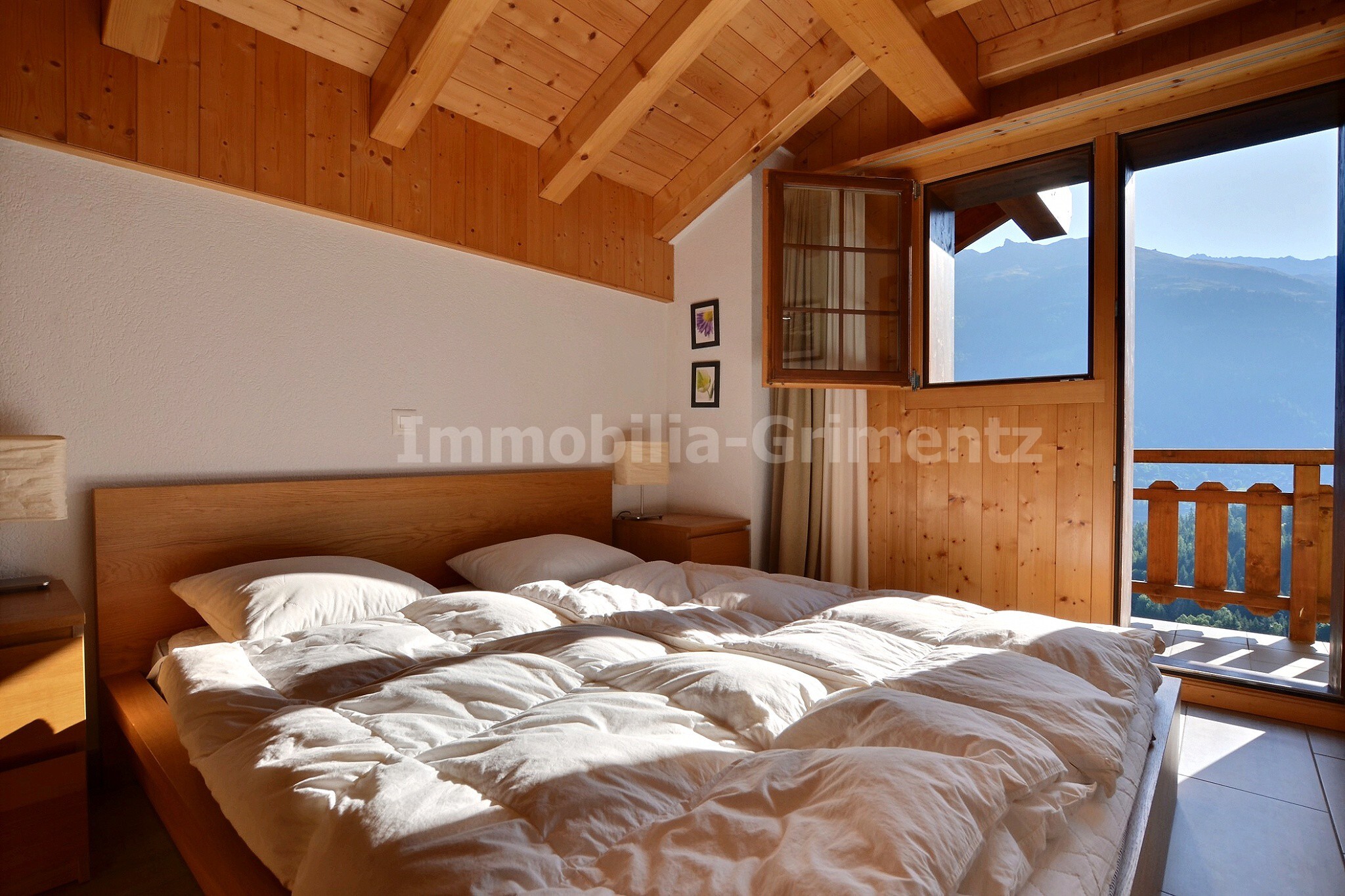 Chambre 1 à 1 lit double Chambre 1 à 1 lit double