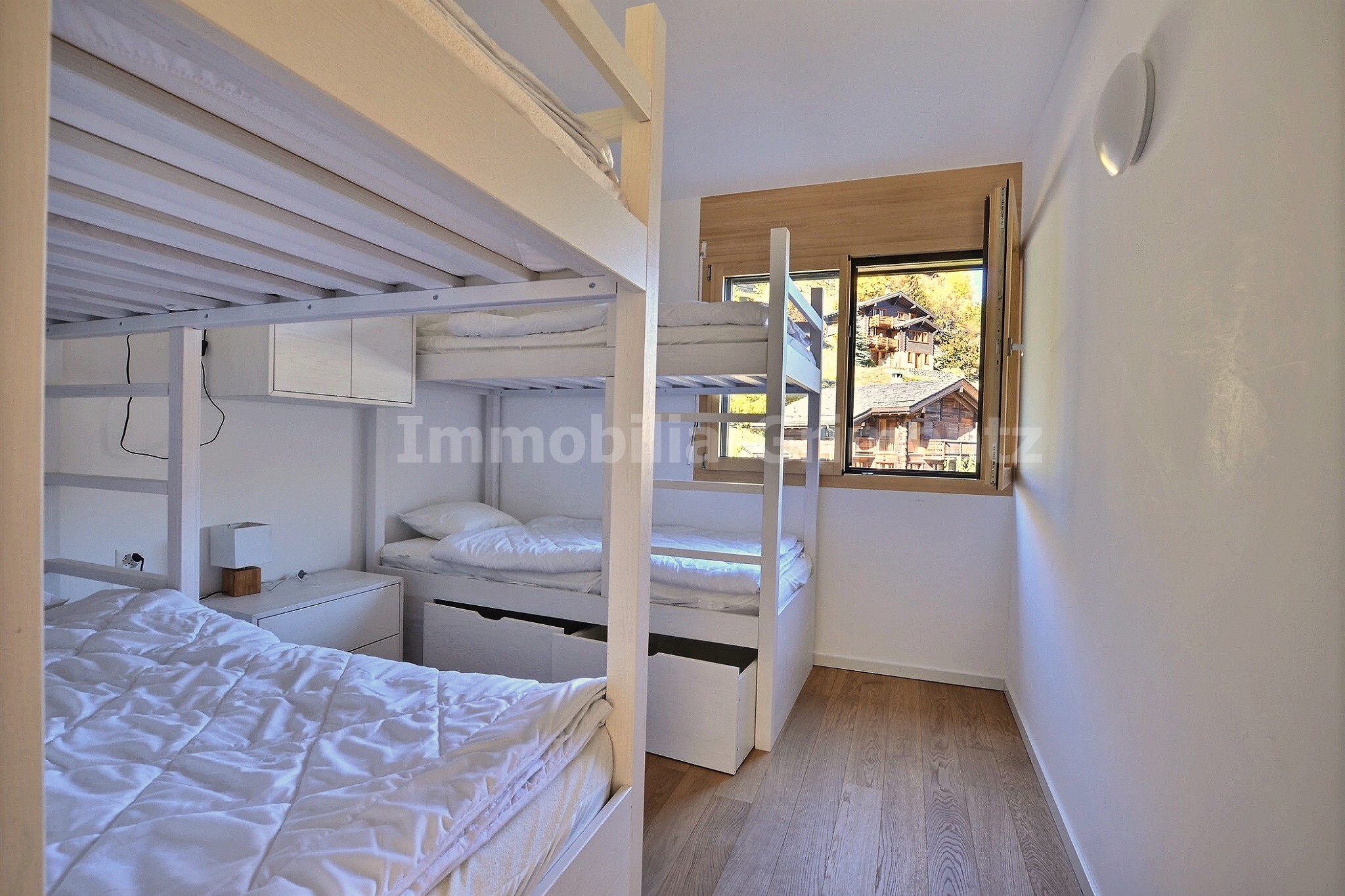 Zimmer mit 2 Etagenbetten Zimmer mit 2 Etagenbetten