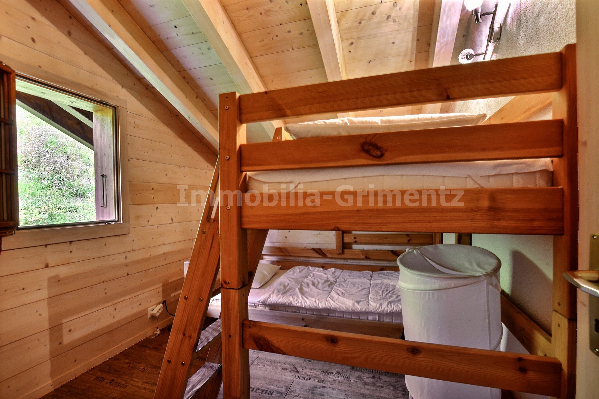 Etagenbettzimmer Etagenbettzimmer