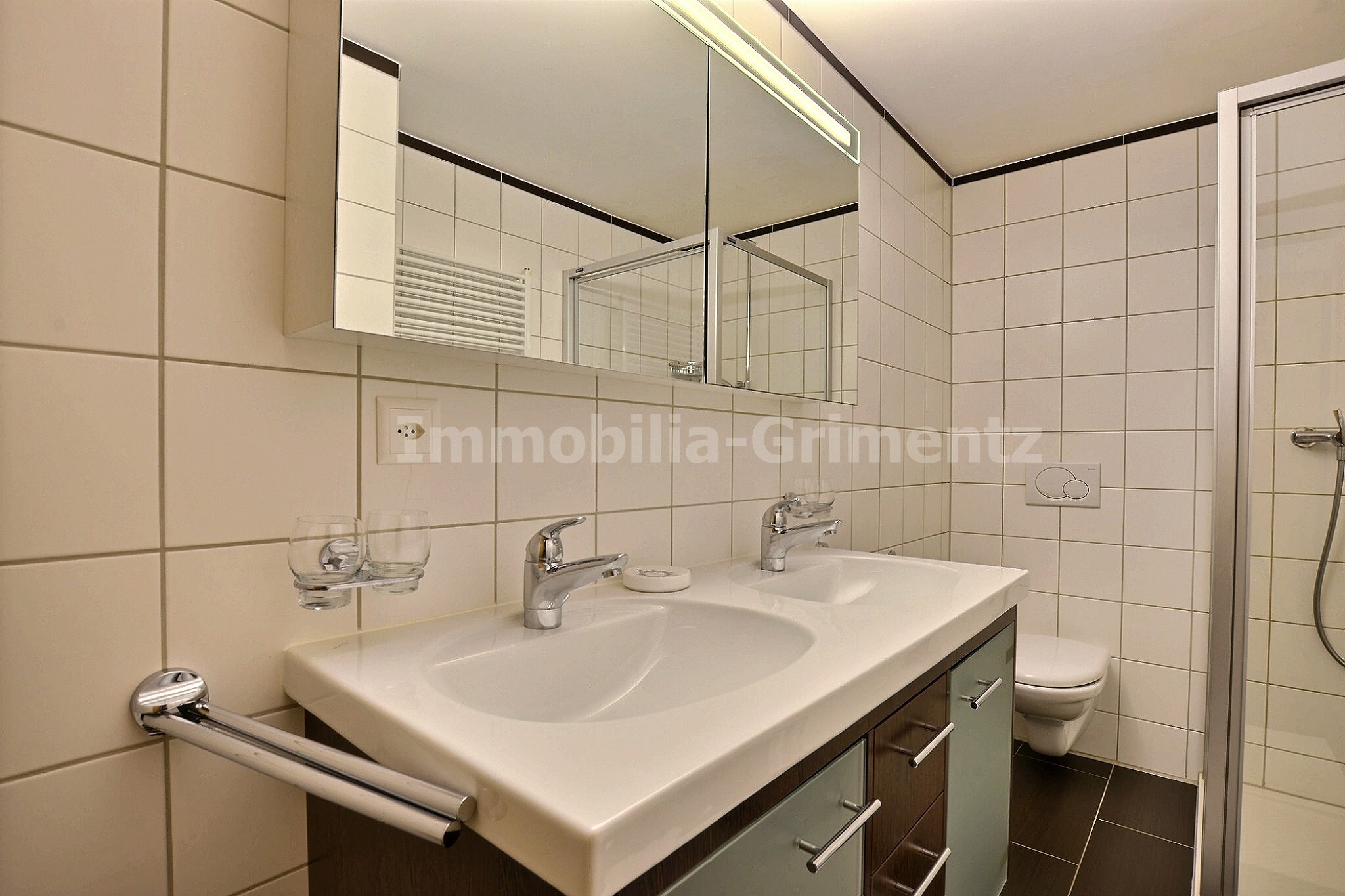 Dusche - WC Dusche - WC