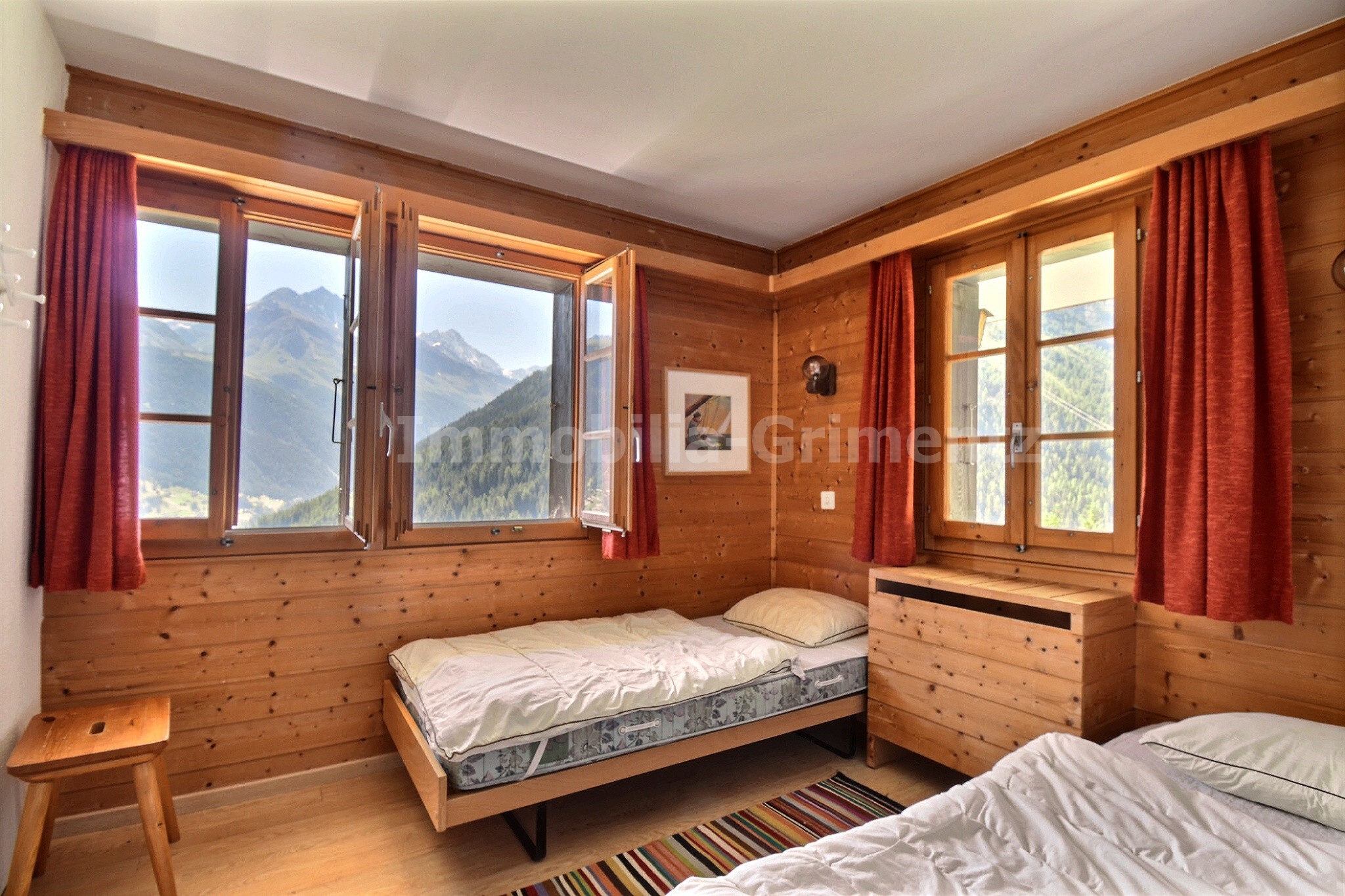 Schlafzimmer 2 mit 2 Betten Schlafzimmer 2 mit 2 Betten