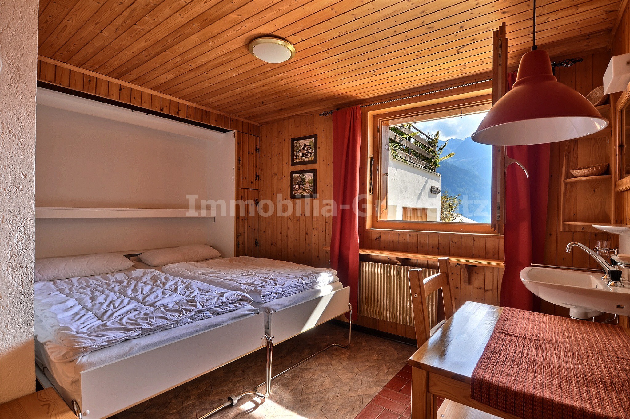 Schlafzimmer mit 2 Betten Schlafzimmer mit 2 Betten