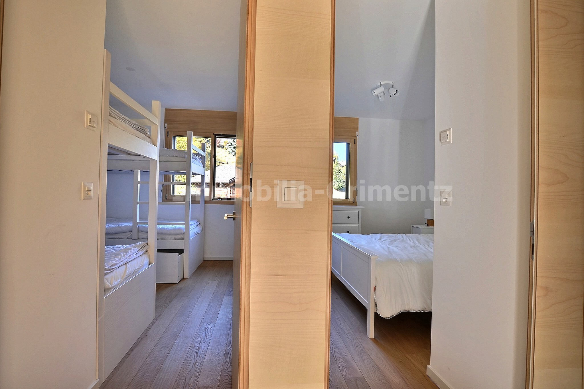 Sicht auf 2 zwimmer Sicht auf 2 zwimmer