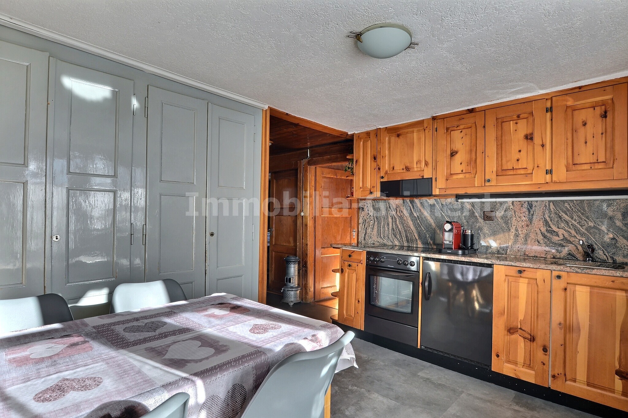 Coin cuisine - Coin à manger Coin cuisine - Coin à manger