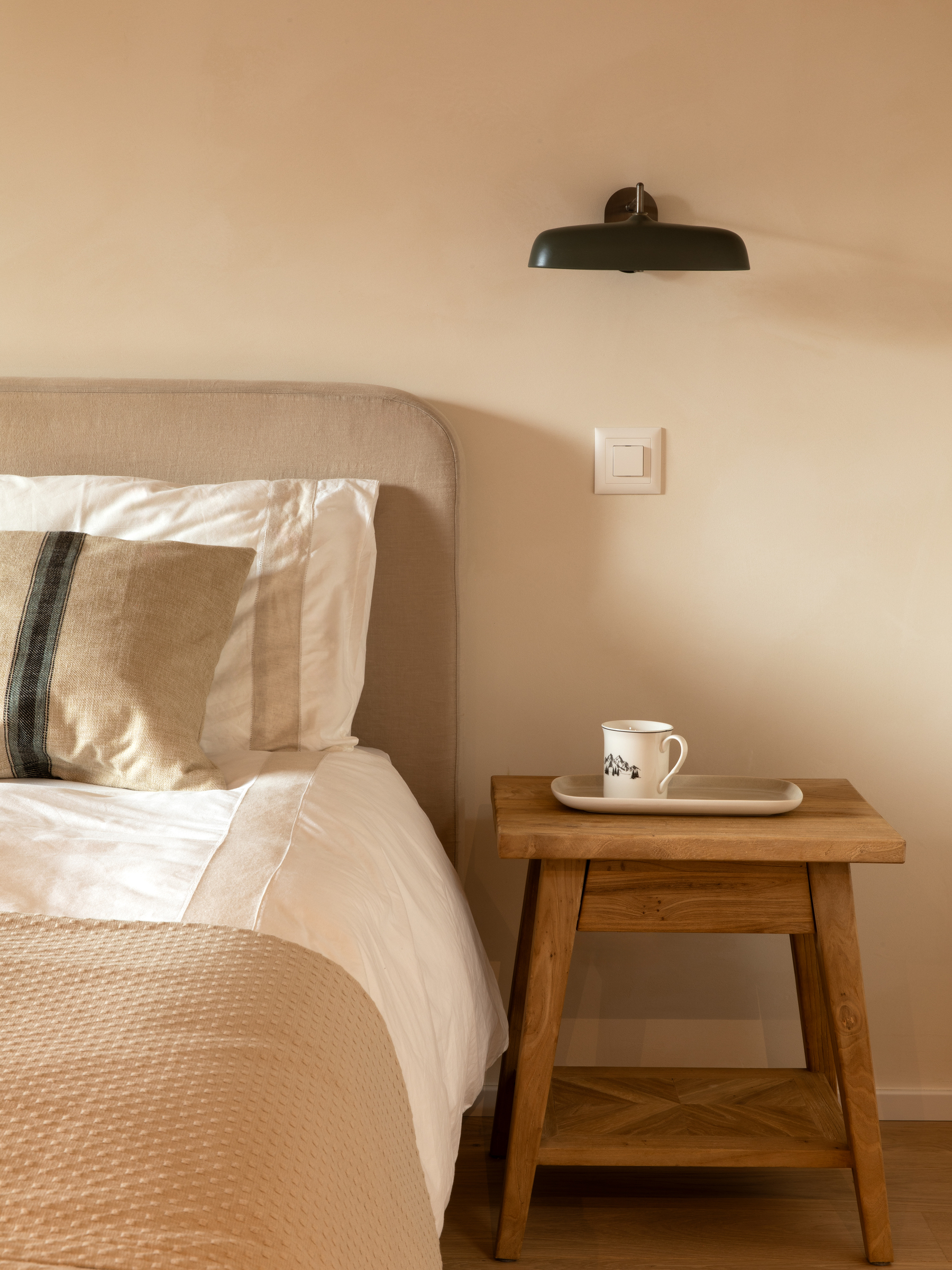 Historic Mazot by Mrs Miggins – Full Chalet