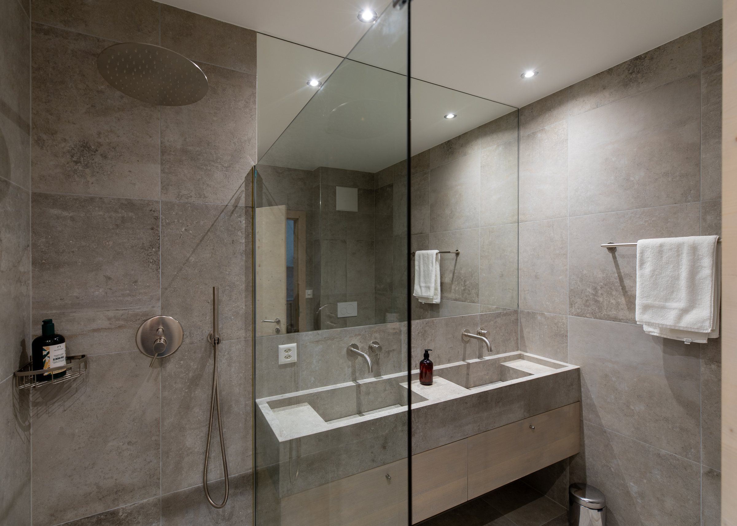 Historic Mazot Retreat by Mrs Miggins – Apartment