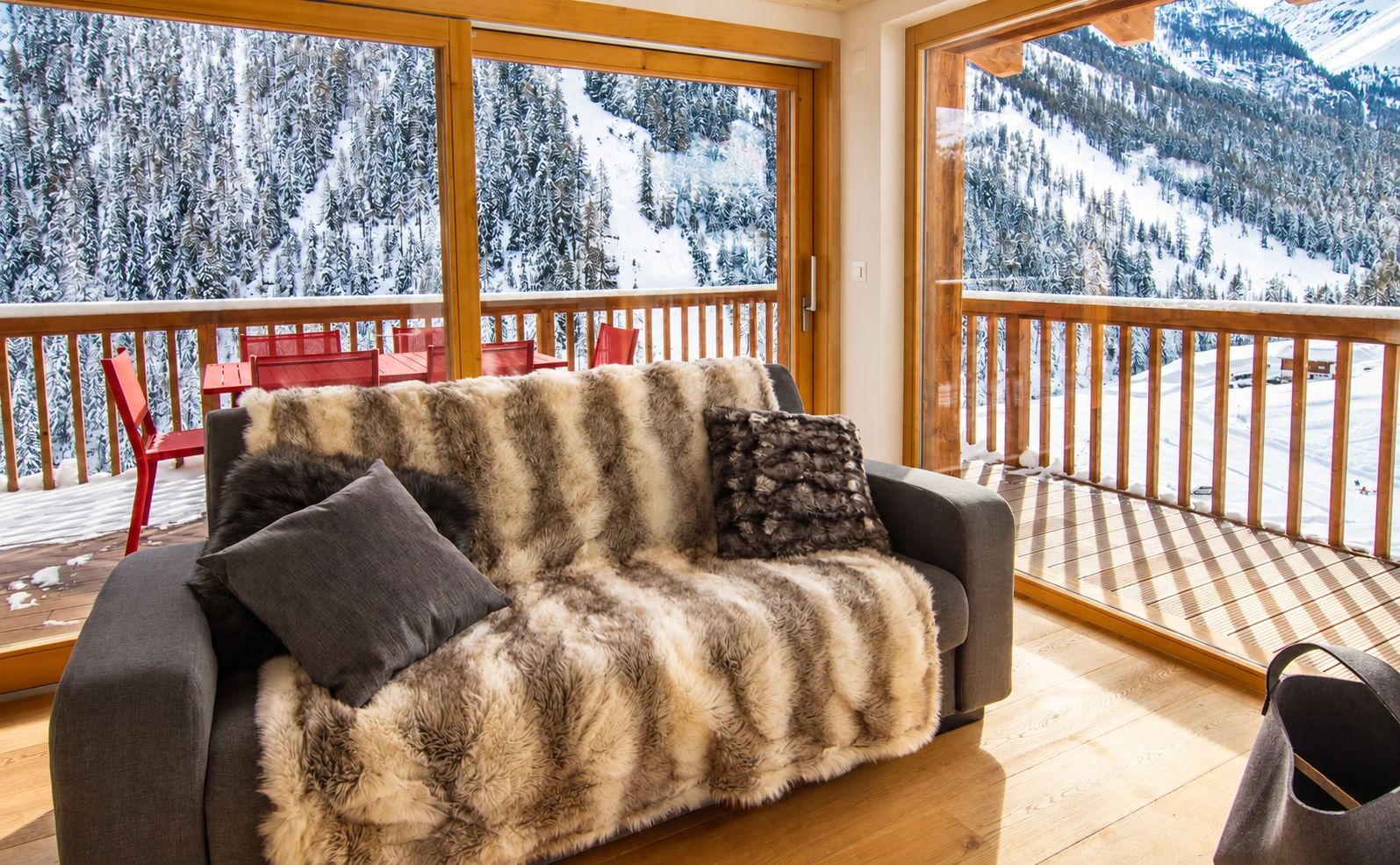 Chalet Les Rahâs by Mrs Miggins 02