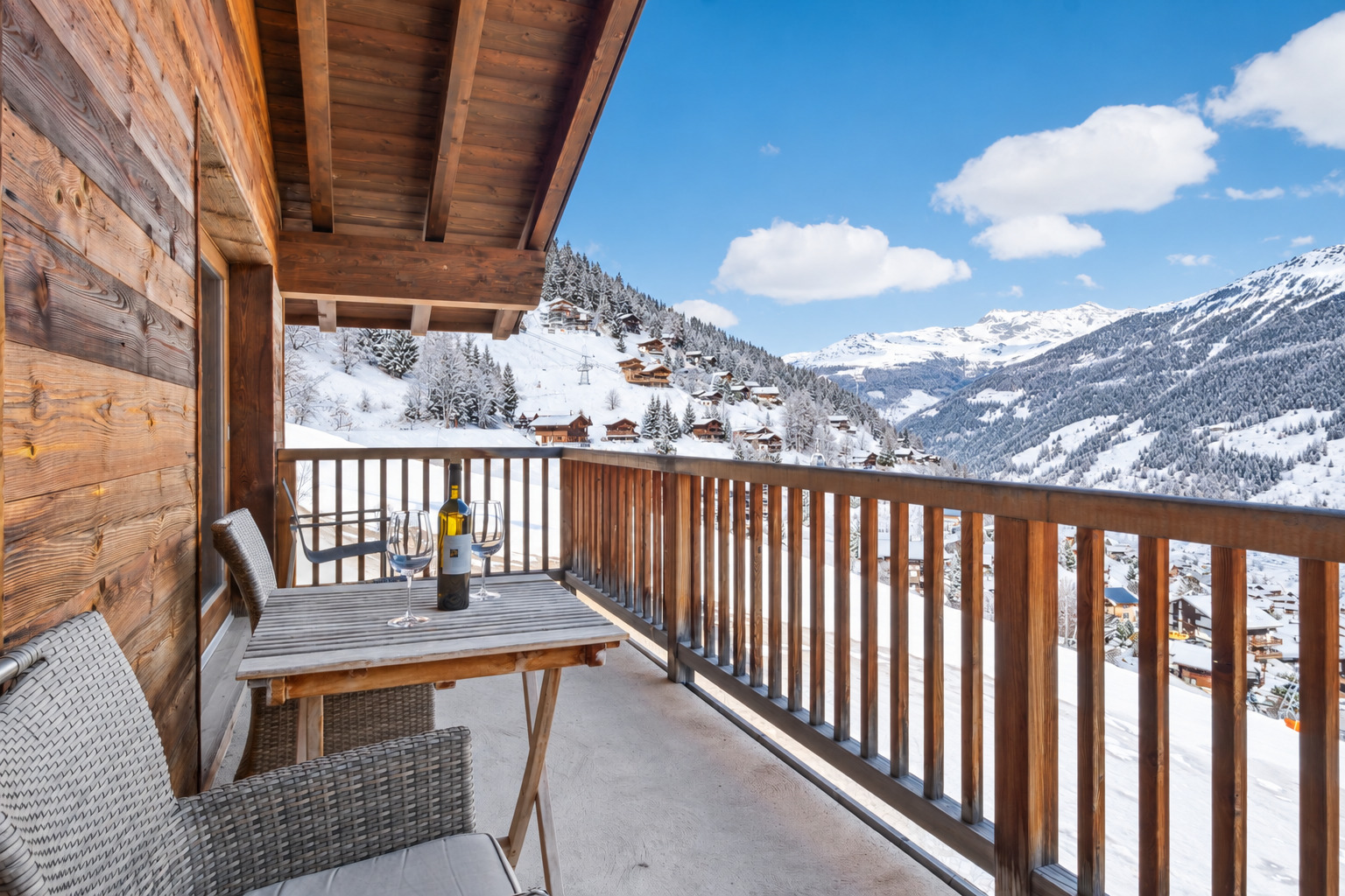 Chalet White Peak par Mme Miggins