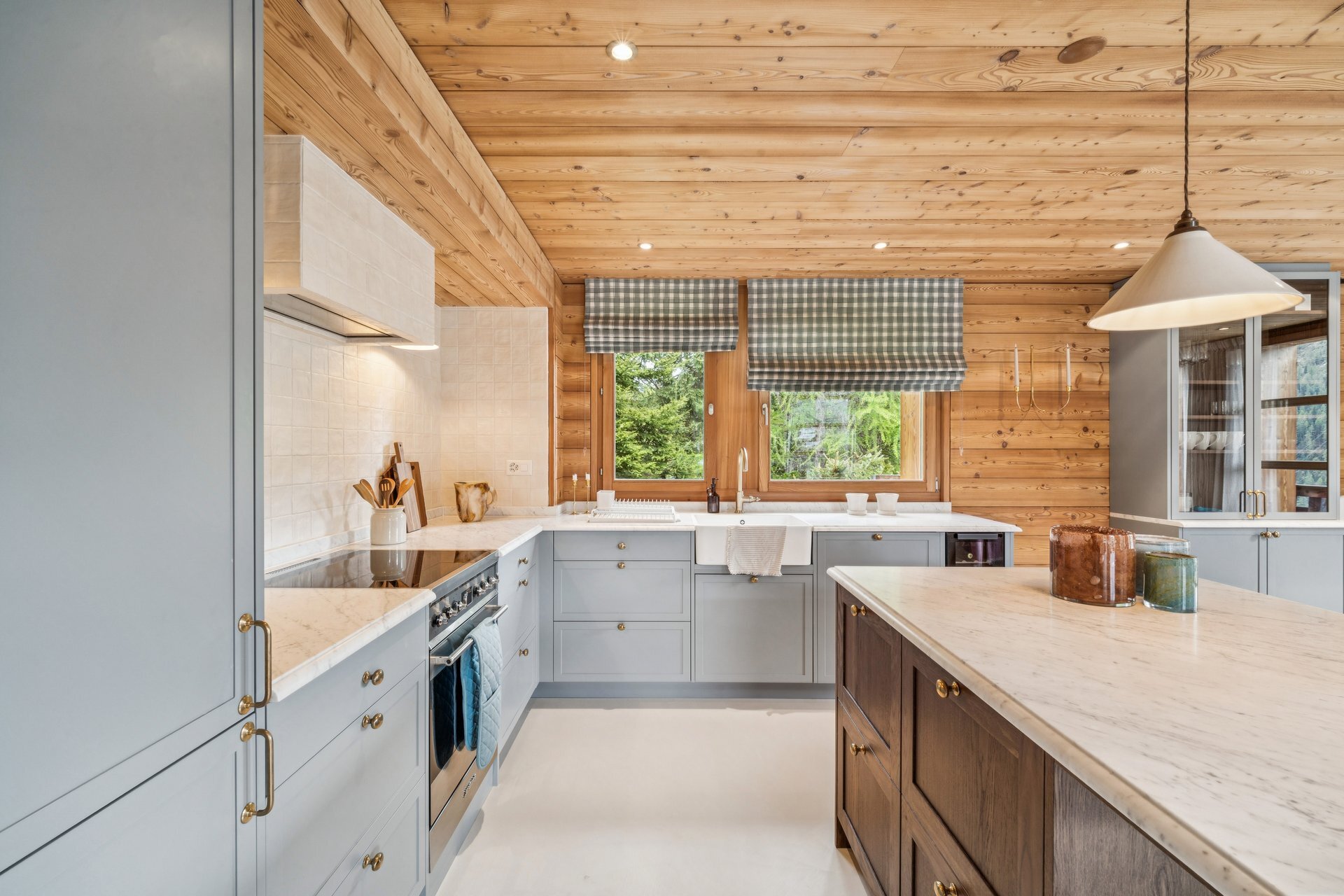 Chalet SkyLodge by Mrs Miggins