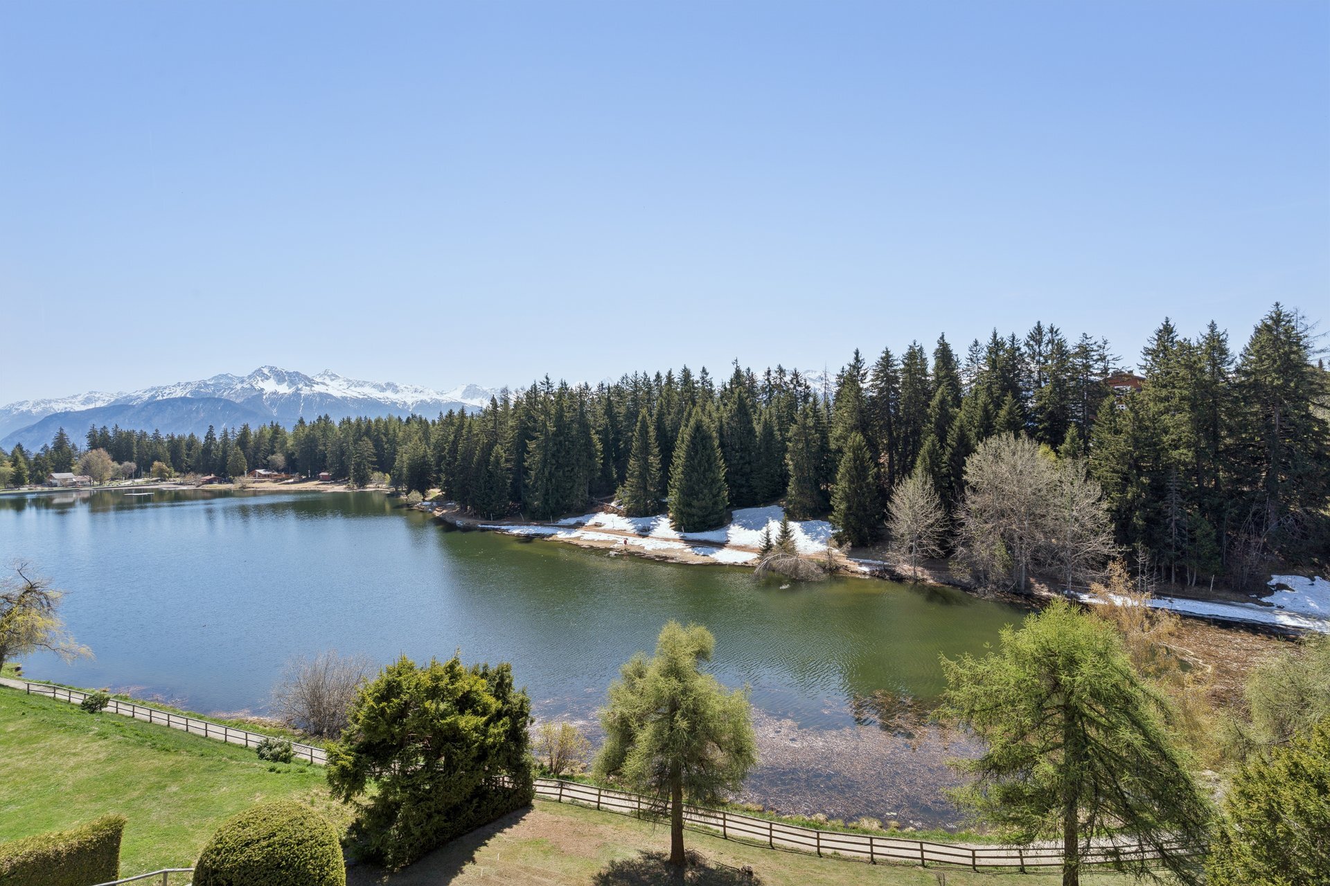 Lake View Retreat by Mrs Miggins