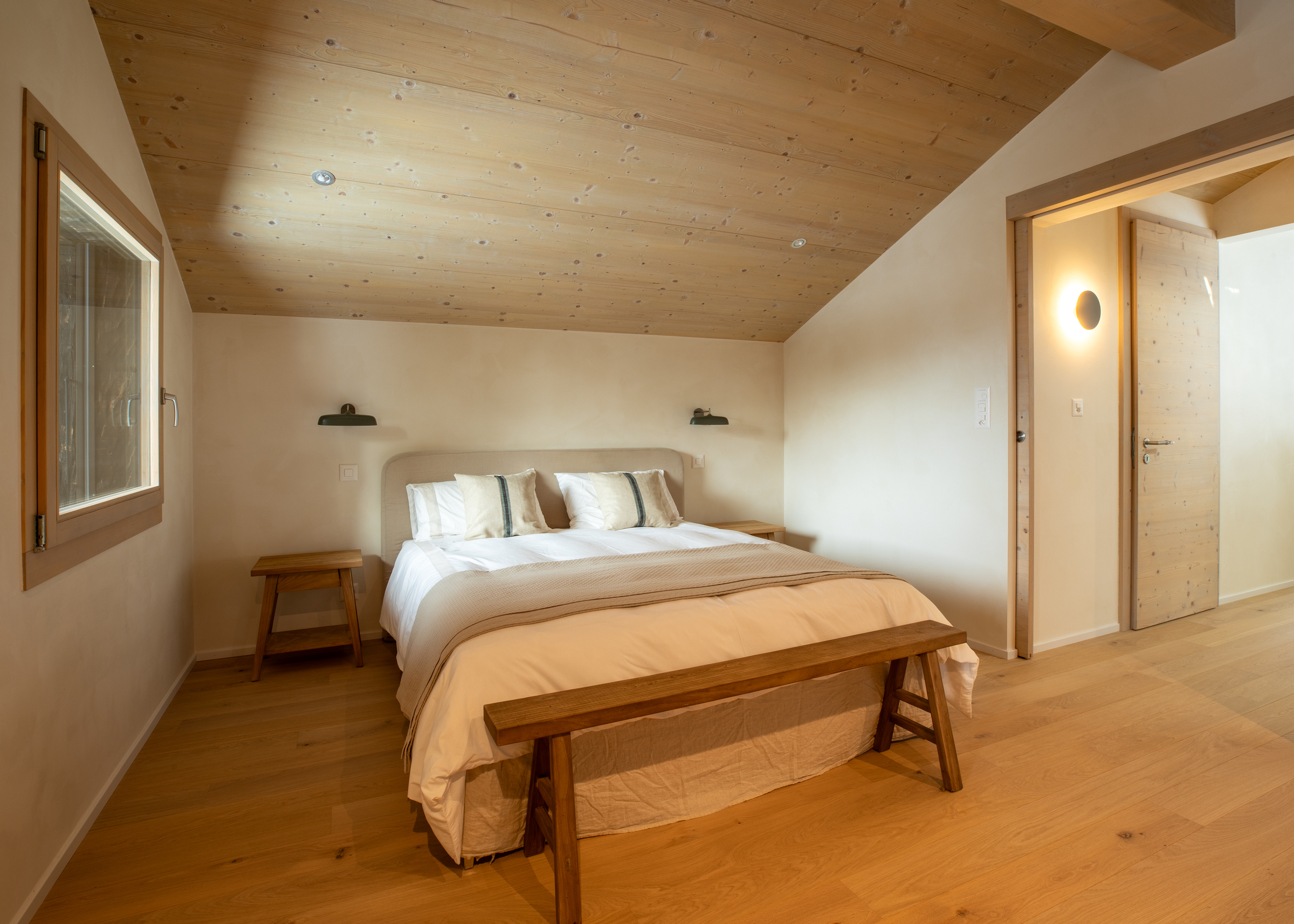 Historic Mazot by Mrs Miggins – Full Chalet