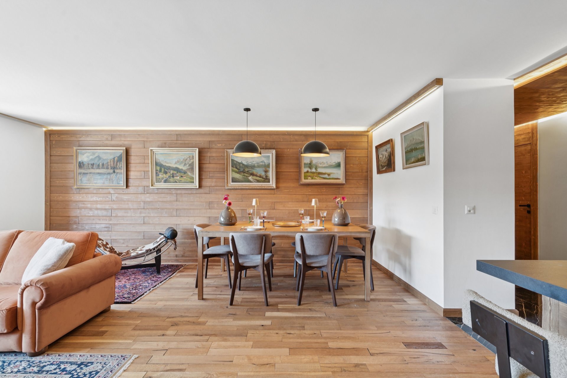 Lake View Retreat by Mrs Miggins