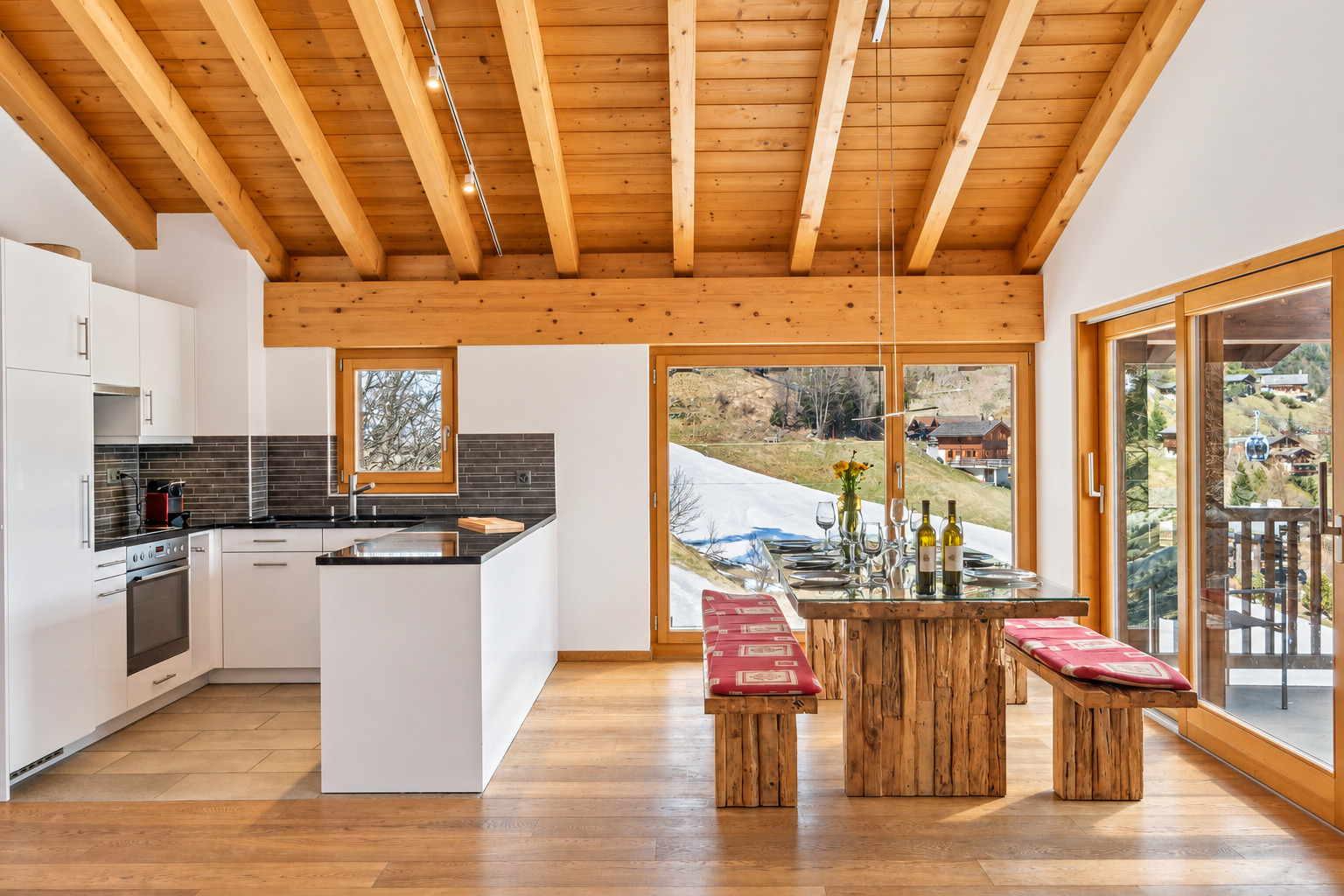 Chalet White Peak par Mme Miggins