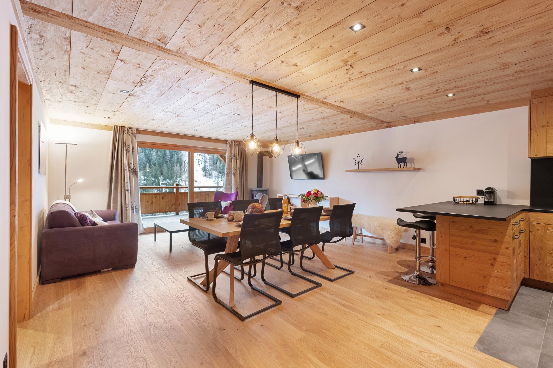 backbone_63053_012_WEB backbone_63053_012_WEB