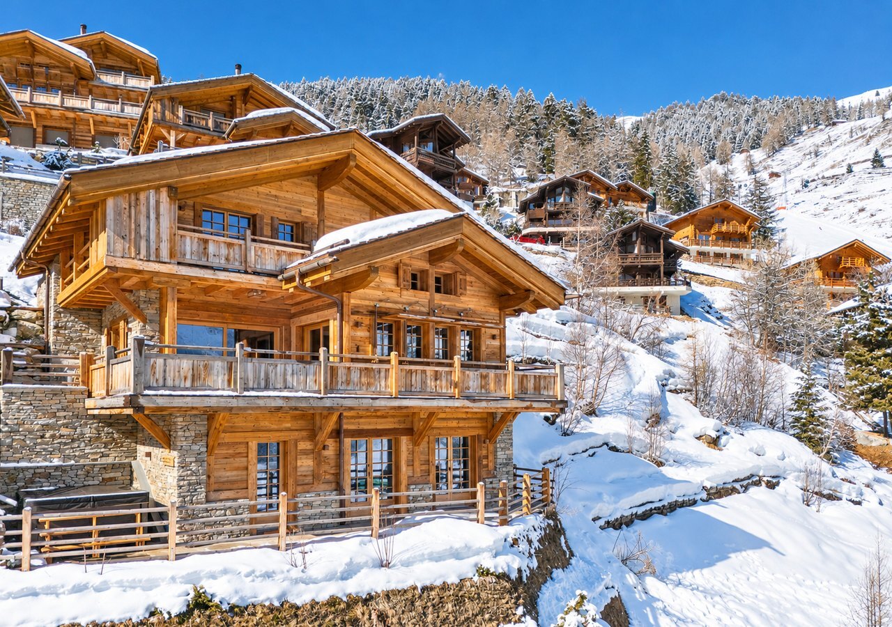 Chalet la Luge by Mrs Miggins ****
