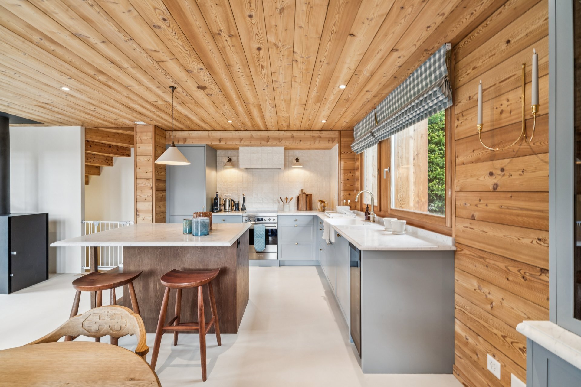 Chalet SkyLodge by Mrs Miggins