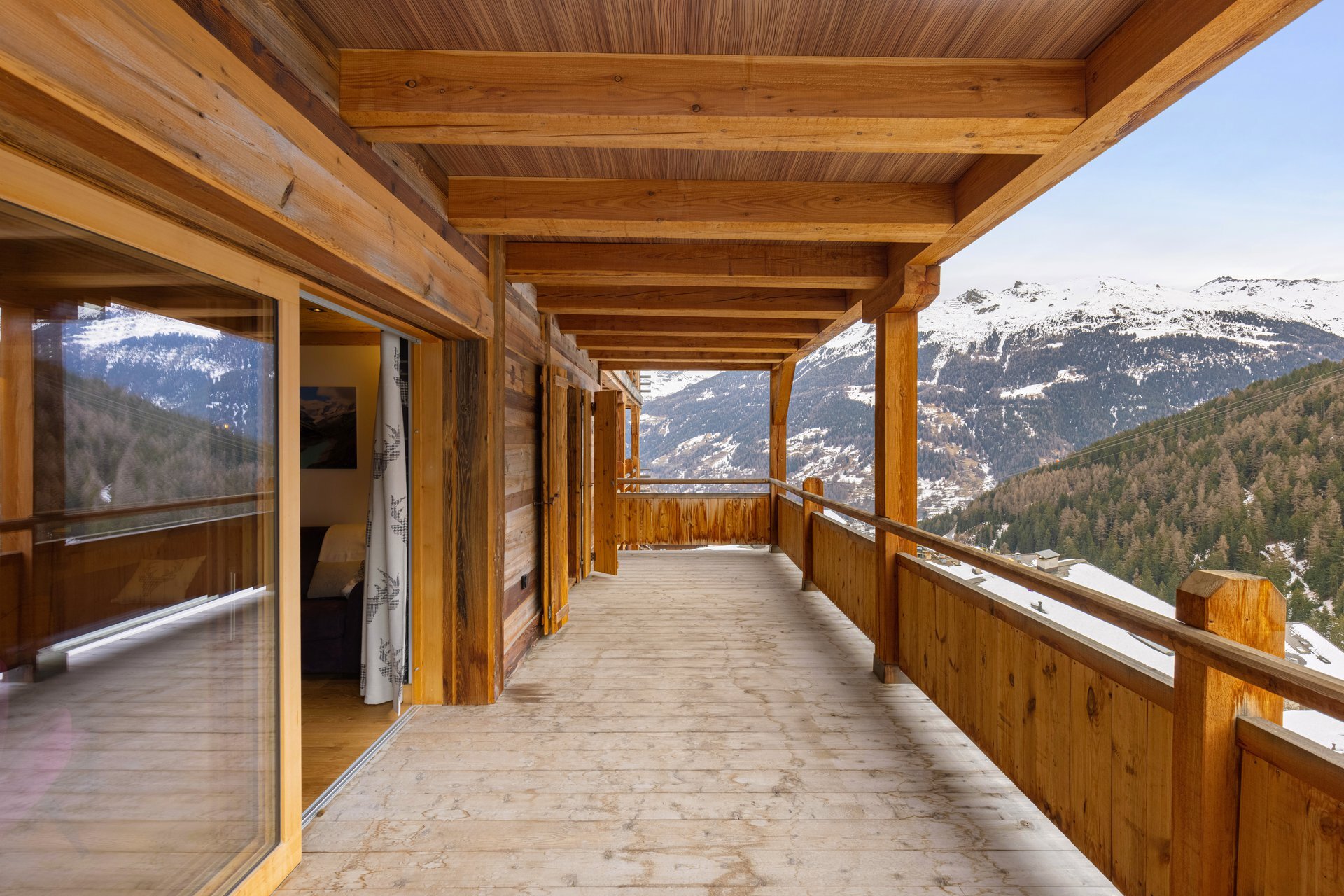 backbone_63053_023_WEB backbone_63053_023_WEB