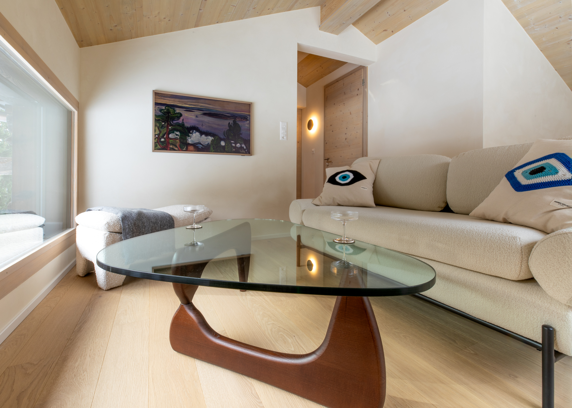 Historic Mazot by Mrs Miggins – Full Chalet