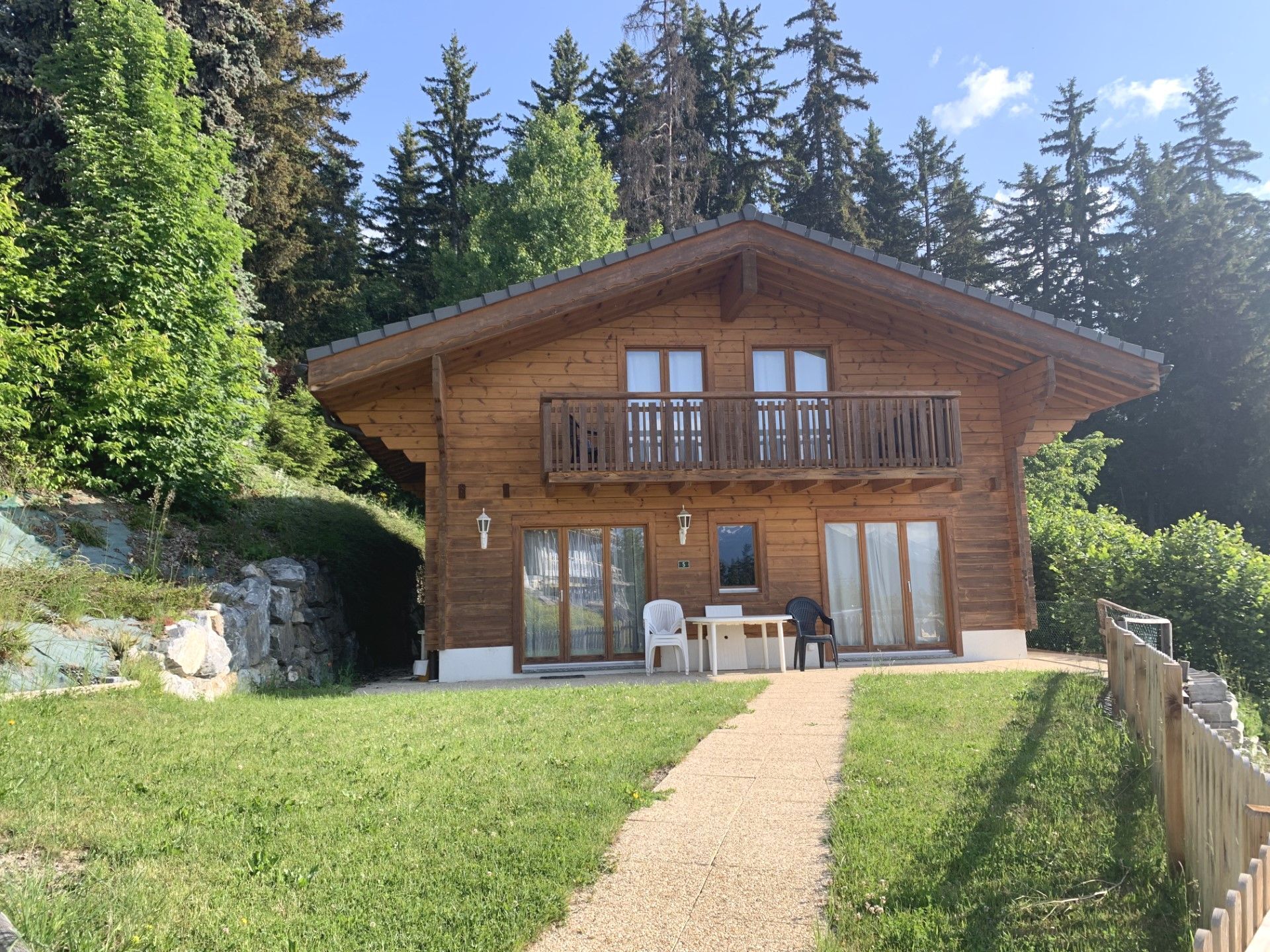 NID D'AMOUR (CHALET)
