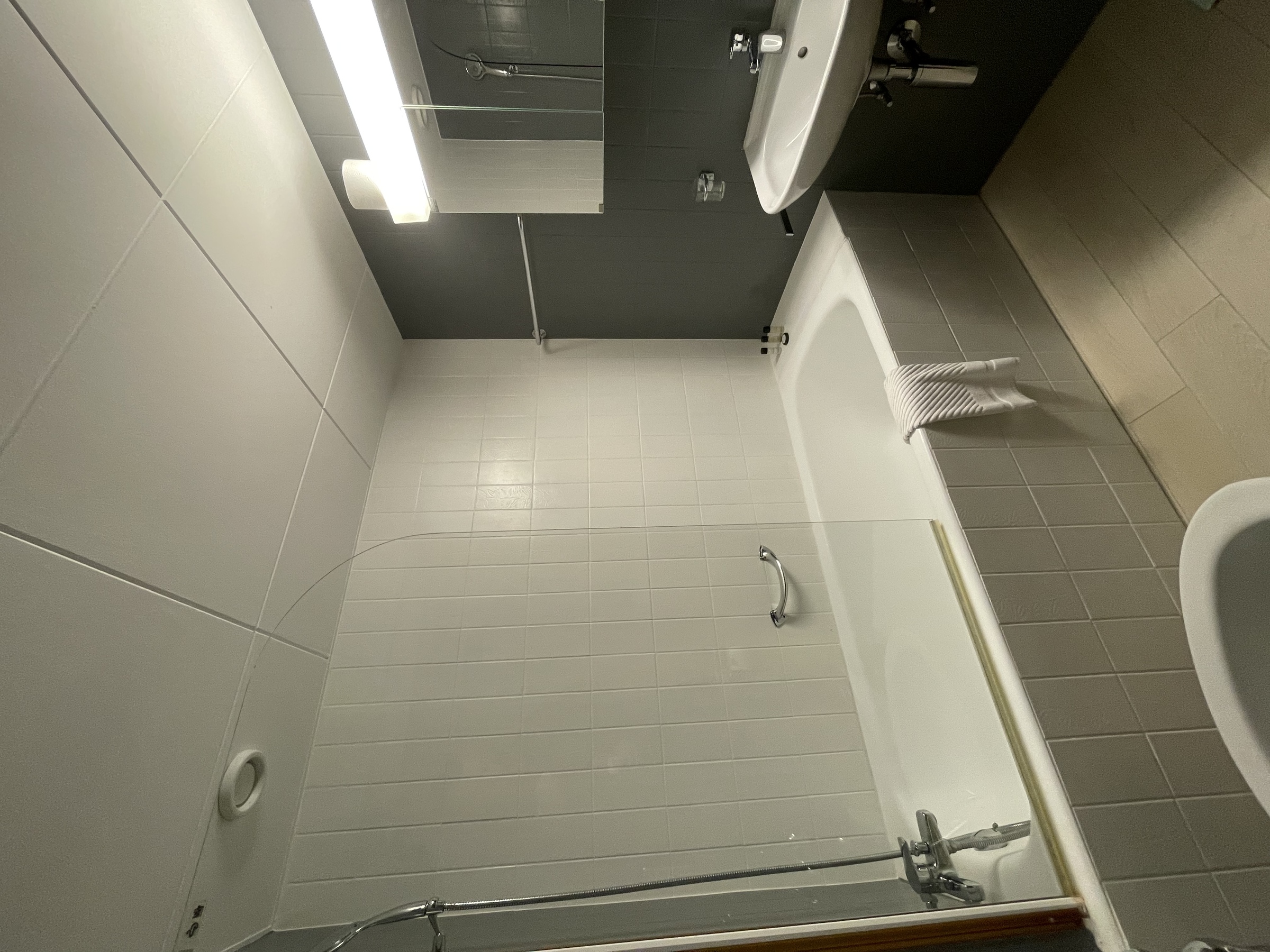 CONTINENTAL C304 (APPT)