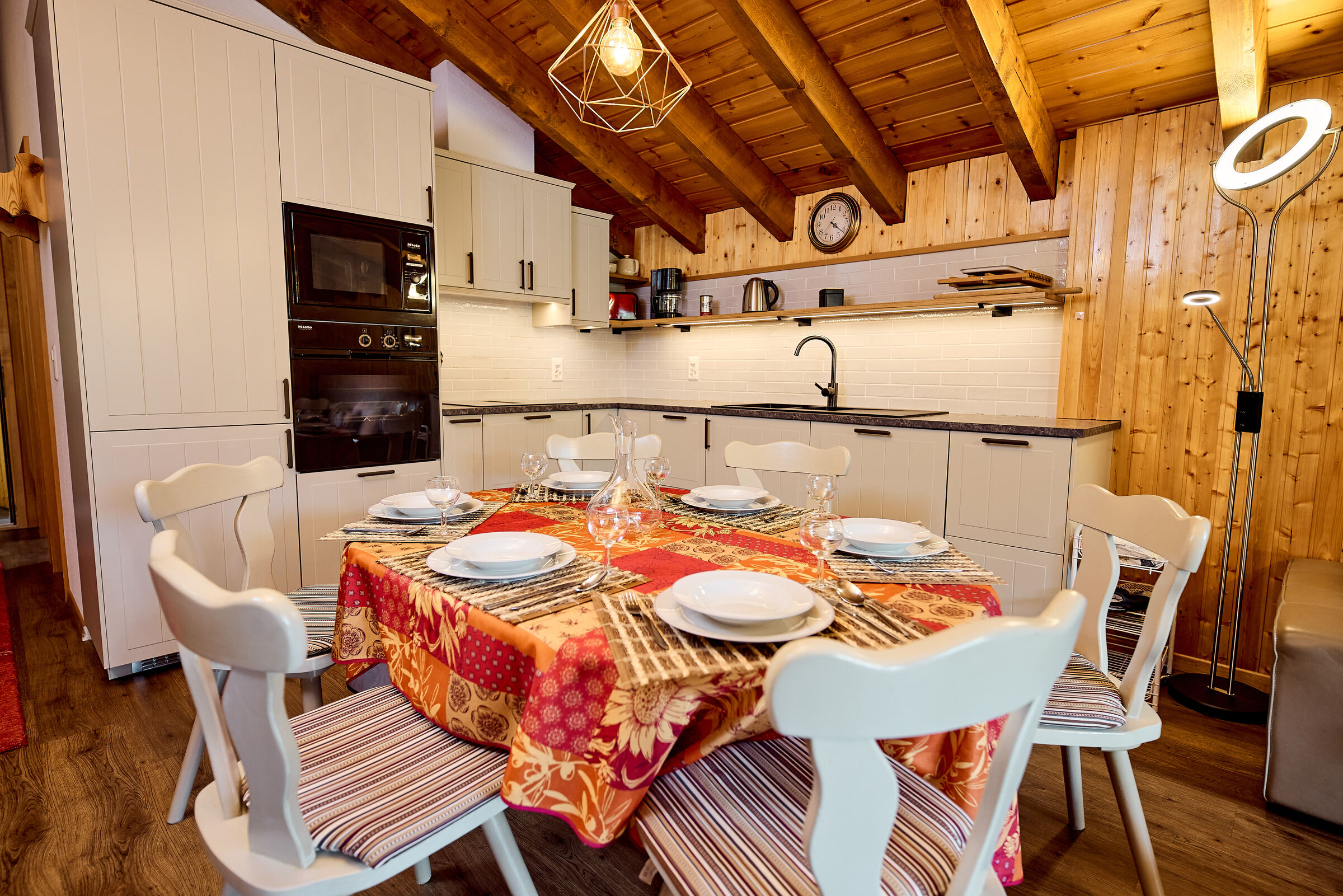 090A8230_Thyon-immobilier__yoprod_cinema 090A8230_Thyon-immobilier__yoprod_cinema